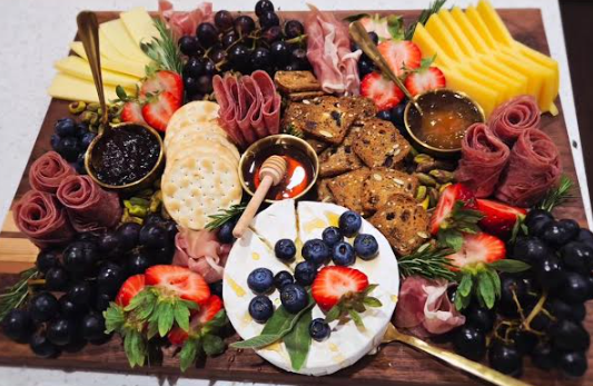 Grazing board 8